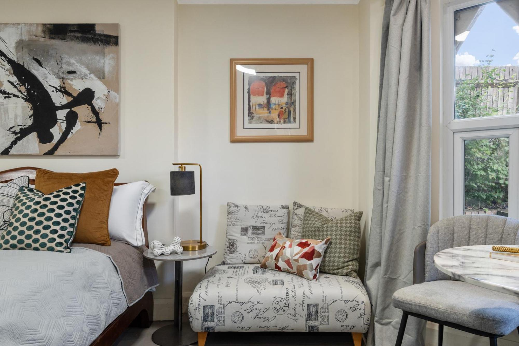 Leamington Park Studio With Parking London Eksteriør bilde